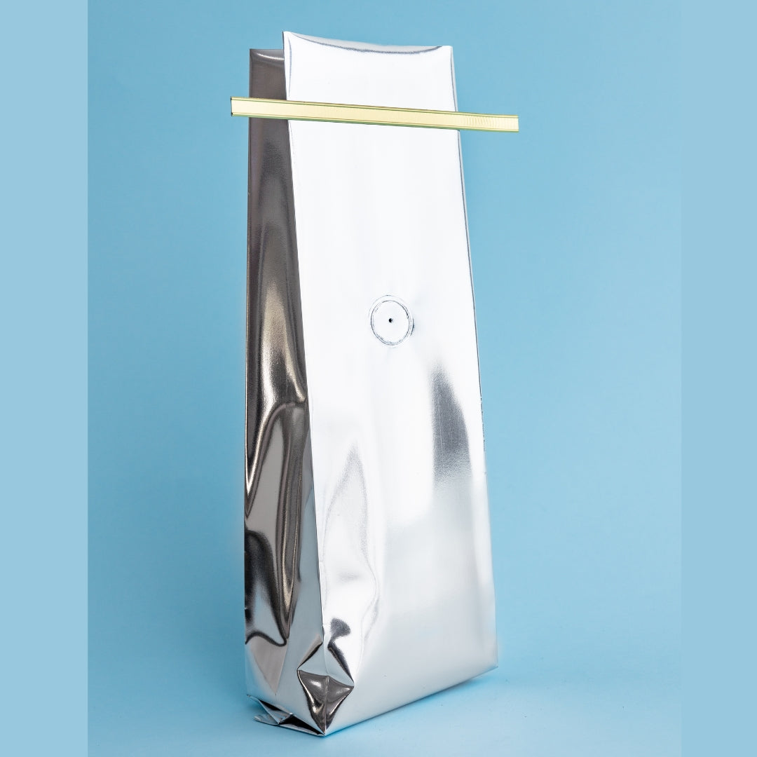 Bolsa TRILAMINADA con fuelle y sello lateral (3 capas) (1 libra o 454 gramos) - 50 Unidades